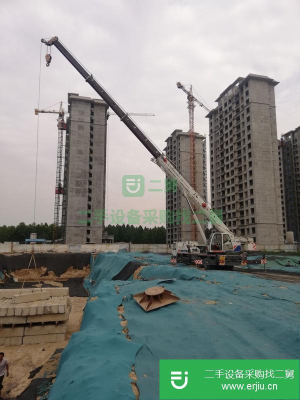 河南出售二手中聯吊車