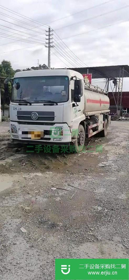 貴州出售二手油罐車