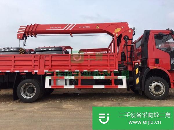 湖北出售二手中國一汽8噸4節直臂隨車吊