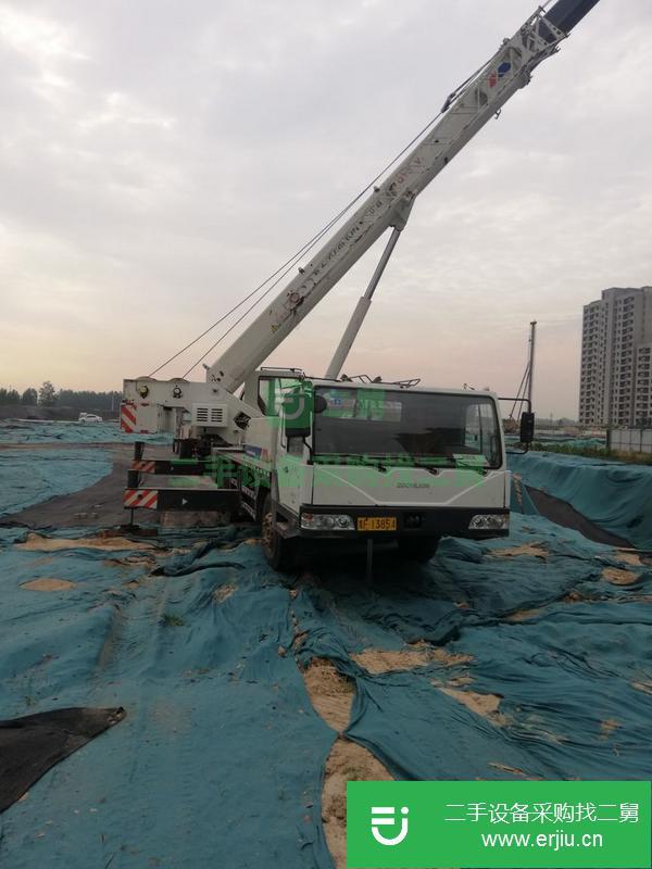 河南出售二手中聯吊車