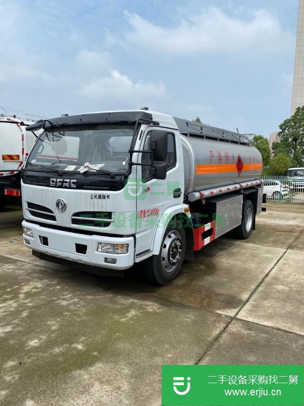 湖北出售二手東風天龍4噸油罐車