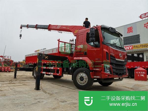 江西出售二手柳汽乘龍8噸隨車吊