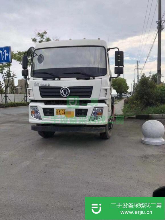 福建出售二手的8噸加油車(chē)