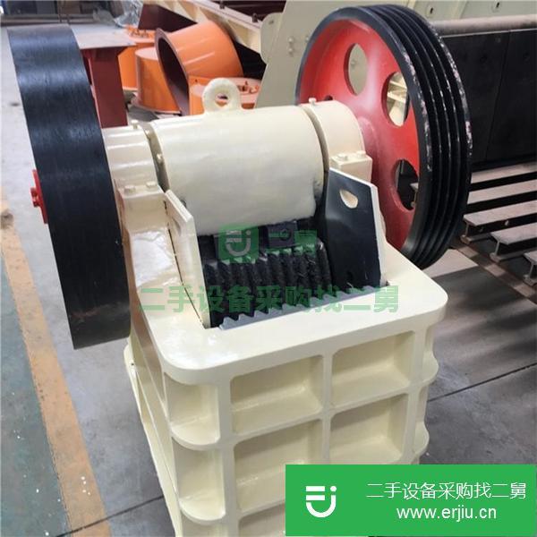 河南出售二手小型鄂式破碎機(jī)