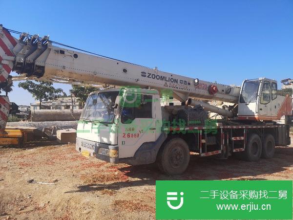 云南出售二手中聯(lián)20噸吊車