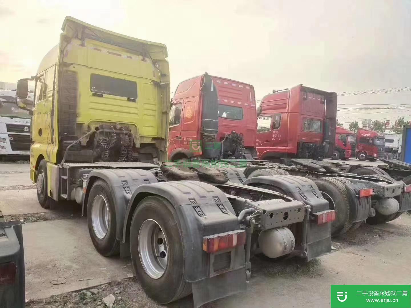 山東出售二手重汽汕德牽引車