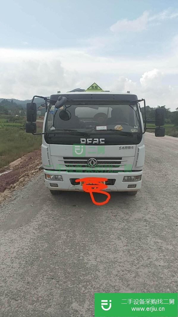 貴州出售二手油罐車