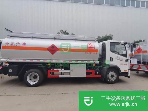 山東出售8噸油罐車