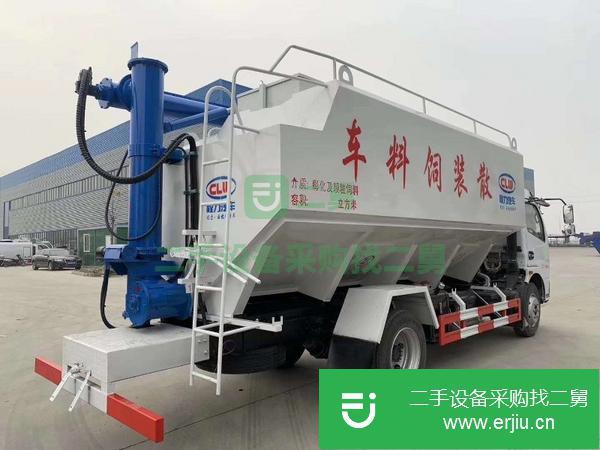 云南出售二手東風(fēng)多利卡散裝飼料運輸車