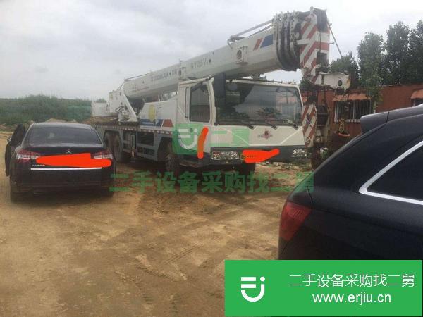 山東出售二手25噸五節(jié)臂吊車