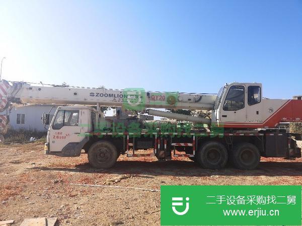 云南出售二手中聯(lián)20噸吊車