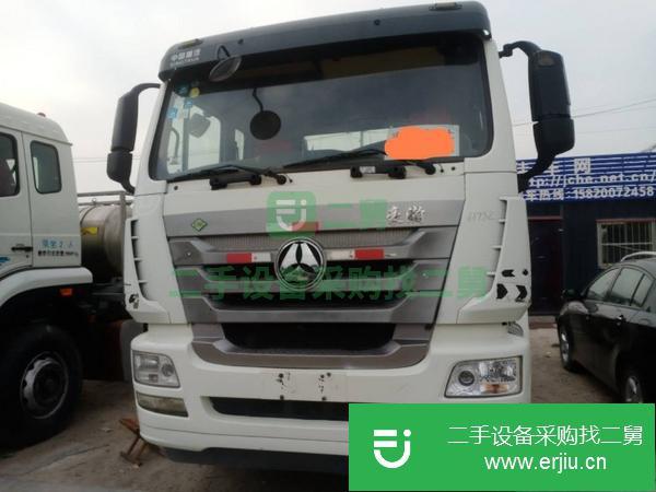 山東出售二手豪瀚牽引車