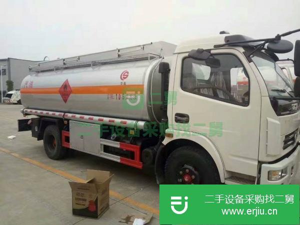 福建出售二手藍牌2噸油罐車