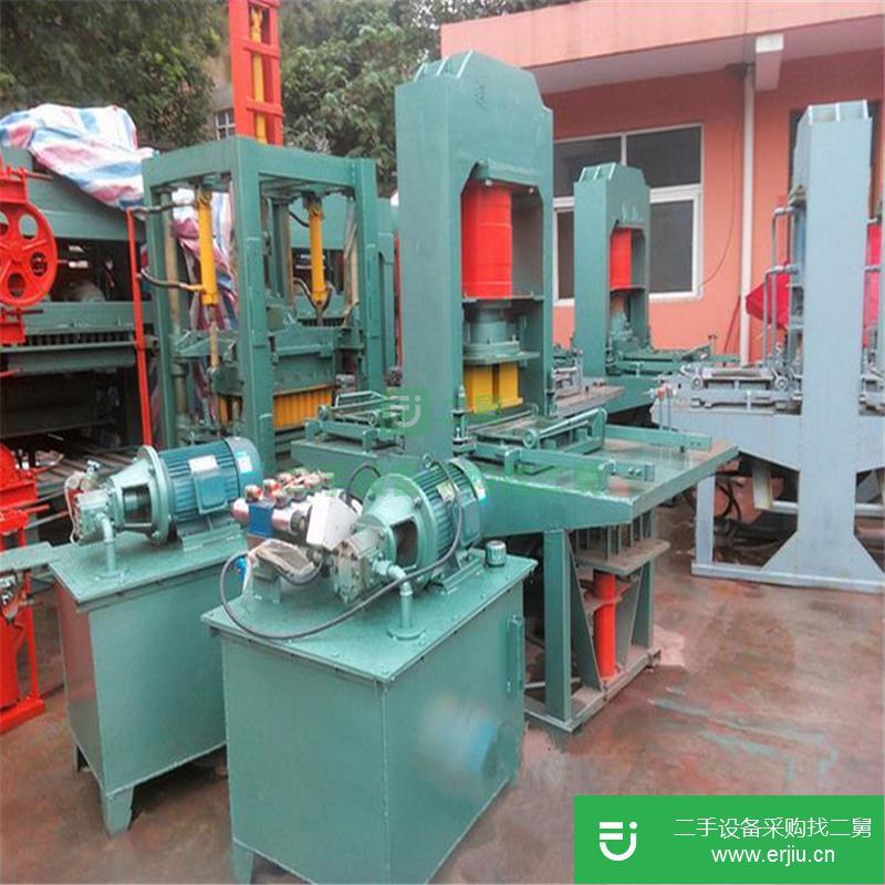 河南出售二手Y300型彩色液壓制磚機