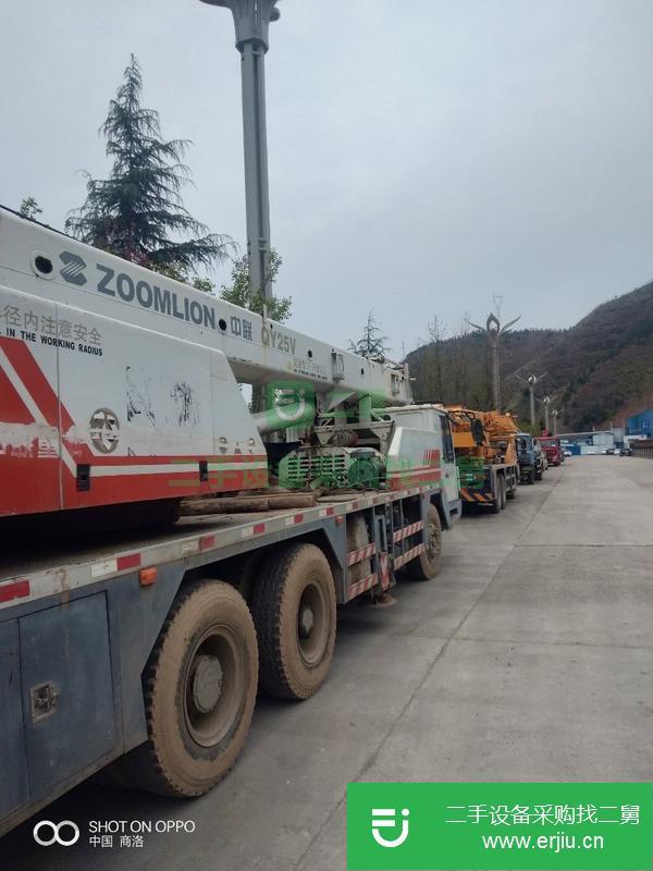陜西出售二手中聯吊車25噸