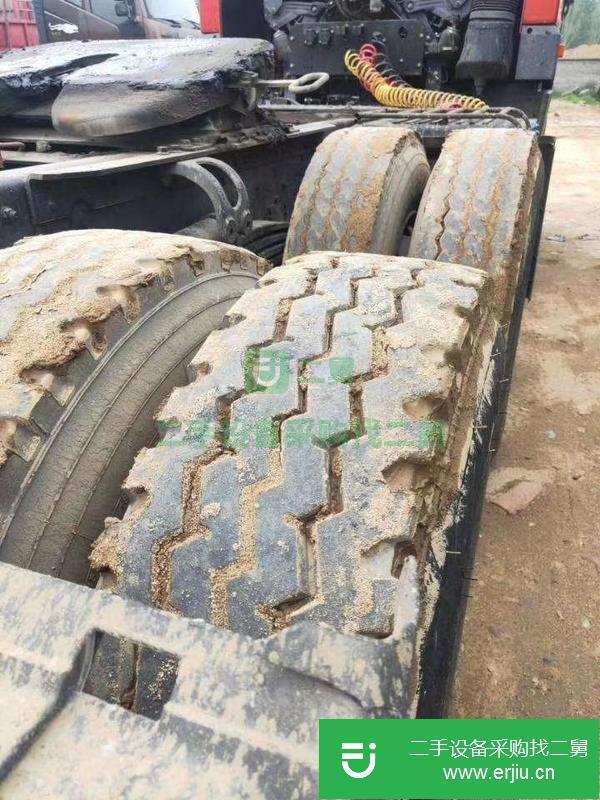 河北出售二手雙驅(qū)解放牽引車，400馬力。