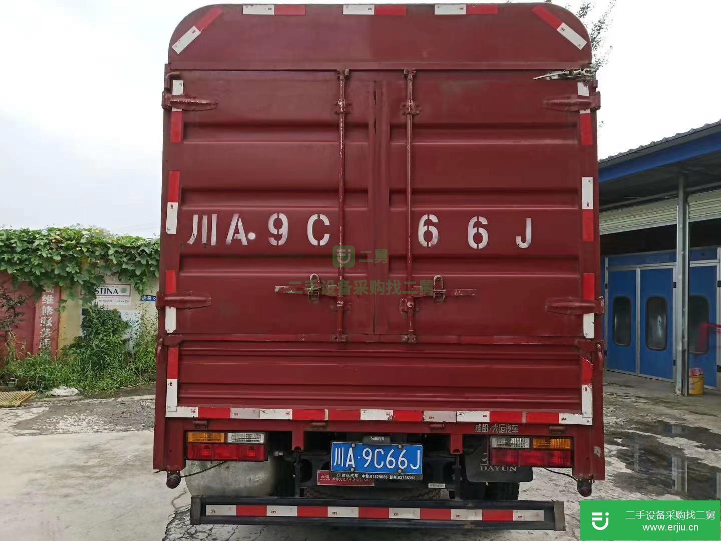 四川出售二手大運(yùn)輕卡倉(cāng)欄載貨車