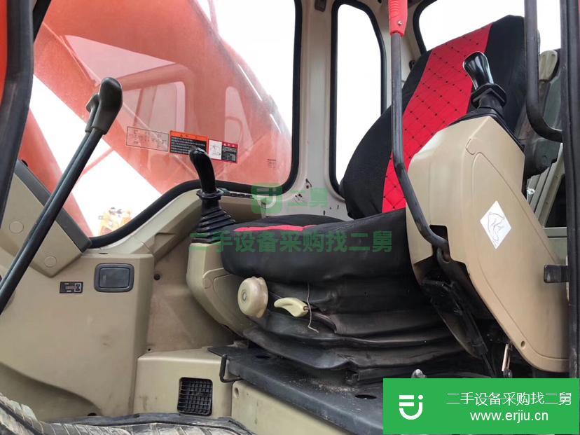 甘肅出售二手斗川225-9挖掘機