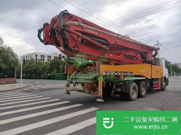 湖南出售二手三一泵車，奔馳48米底盤