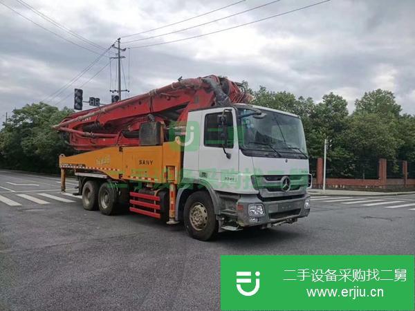 湖南出售二手三一泵車，奔馳48米底盤