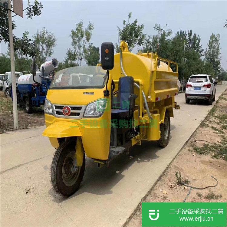 山東出售二手福田小卡3方吸糞車