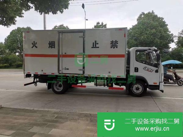 四川出售二手解放虎V易燃氣體廂式運輸車