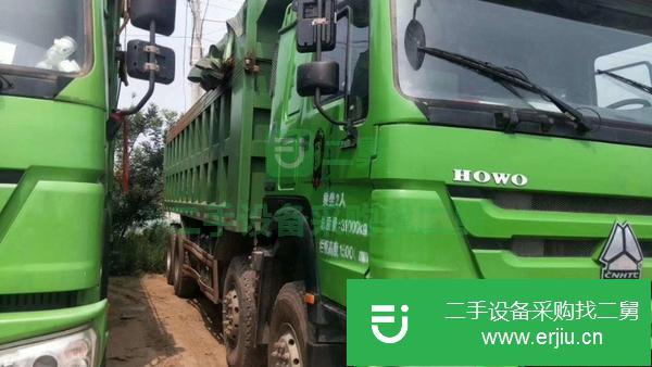 山東出售二手豪沃自卸車,8米大箱,底12邊10。包提檔過戶