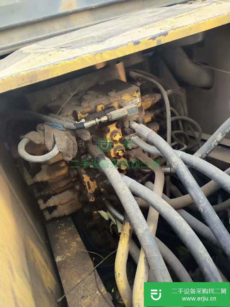 河南出售二手小松PC220-7挖掘機