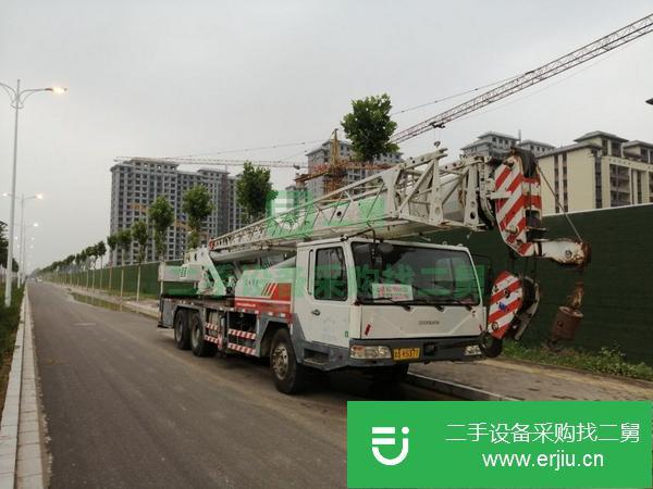 河南出售二手中聯(lián)25Ⅴ吊車(chē)