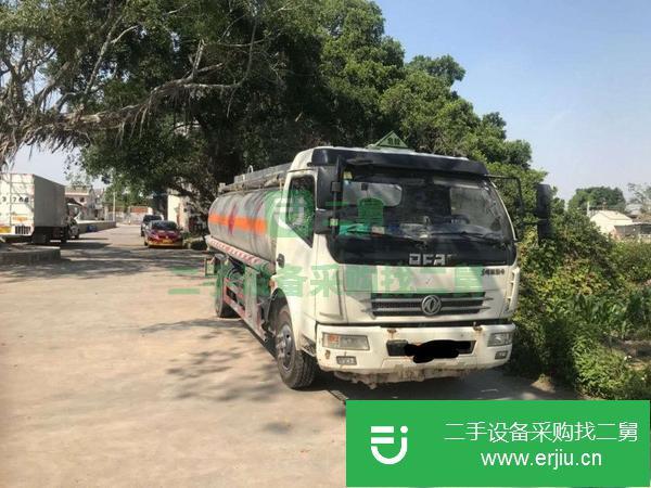 湖北出售二手東風(fēng)多利卡8噸加油車