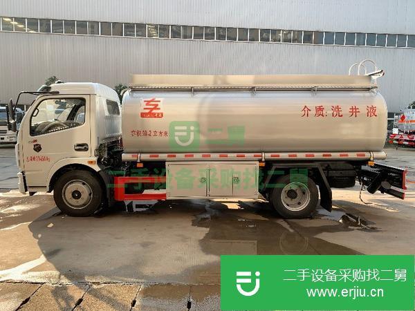 湖北出售二手東風多利卡10.2方油罐車