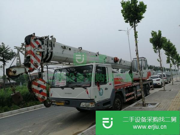 河南出售二手中聯(lián)25Ⅴ吊車(chē)
