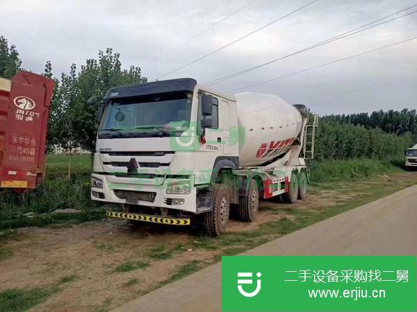 山東出售二手豪沃攪拌車國四