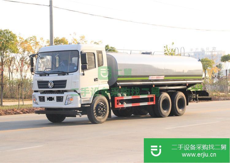 湖北出售二手東風(fēng)多利卡灑水車