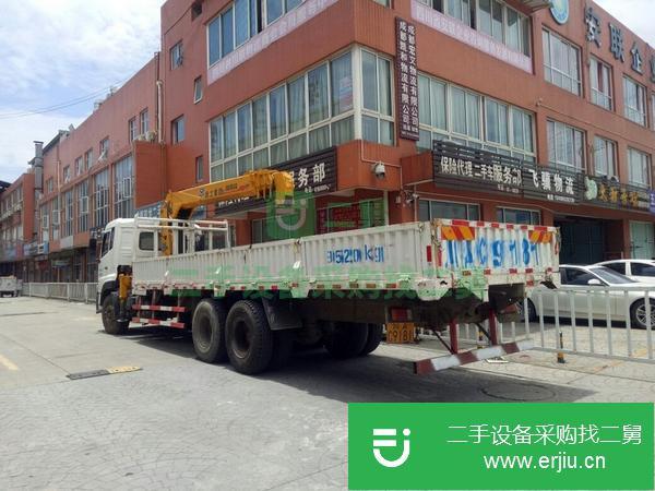 四川出售二手隨車吊