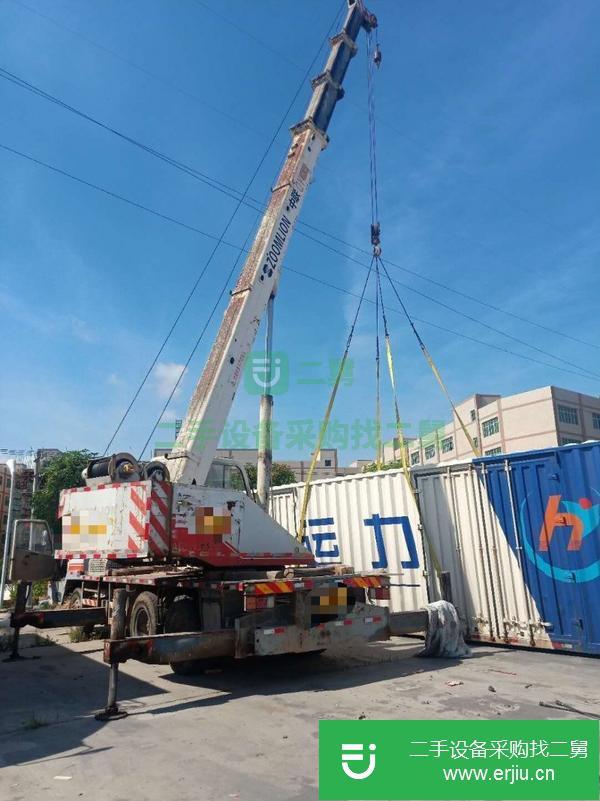 福建出售二手中聯(lián)12噸4節(jié)臂吊車