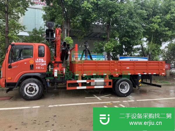 湖北出售四噸折疊臂吊車