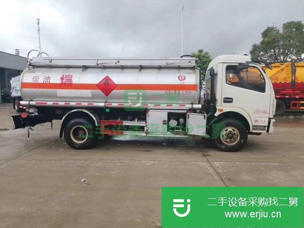 江西出售二手八噸東風多利卡加油車