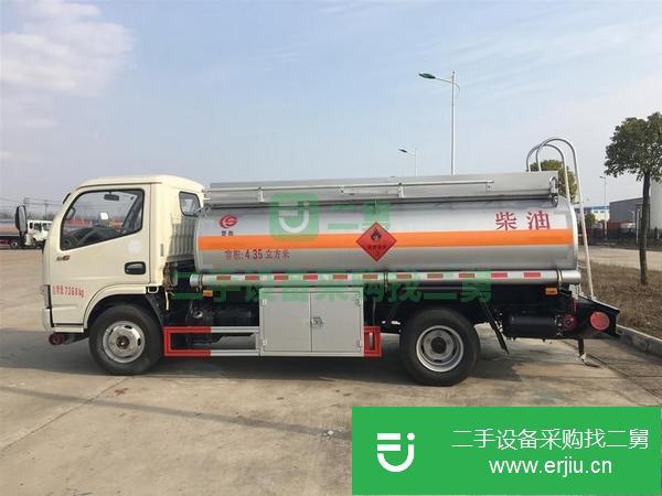 江西出售二手5噸油罐車(chē)