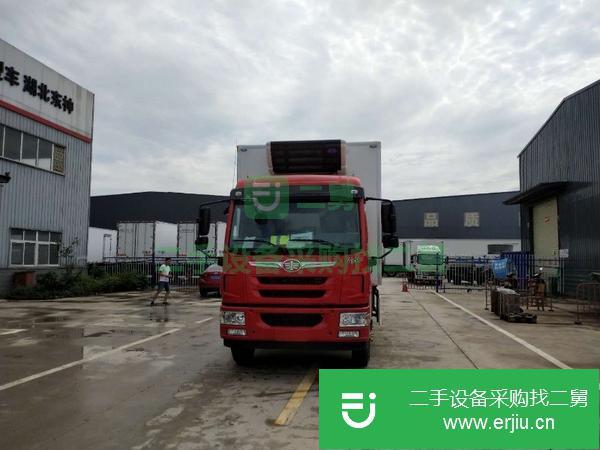 江蘇出售二手解放5米8冷藏車