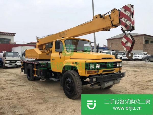 河北出售長江吊車八噸，裸車無手續