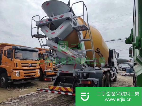 甘肅出售二手大12方德龍攪拌車