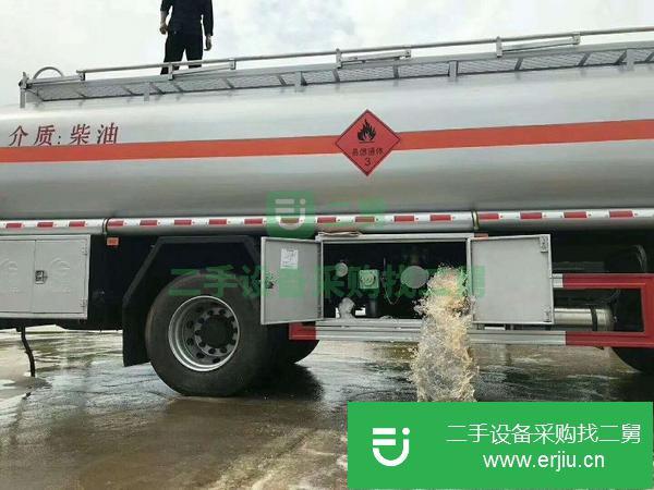 福建出售二手天錦油罐車