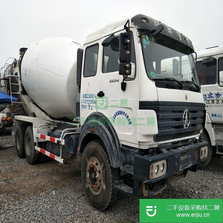 山東出售二手12方北方奔馳攪拌車  可按揭