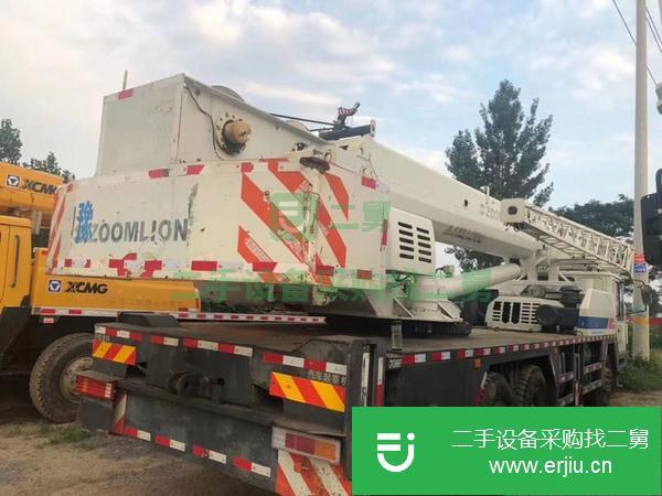 河南出售二手中聯(lián)吊車(chē) 全手續(xù)
