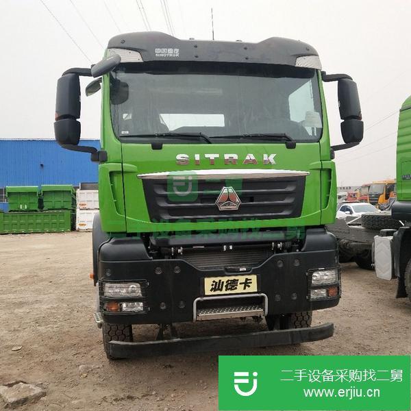 貴州出售二手汕德卡牽引車