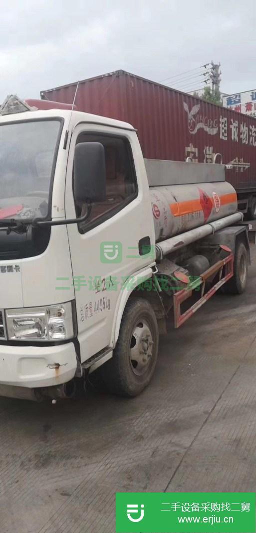 湖北出售二手藍(lán)牌油罐車(chē)