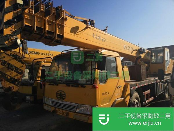 山東出售二手25噸吊車五節臂