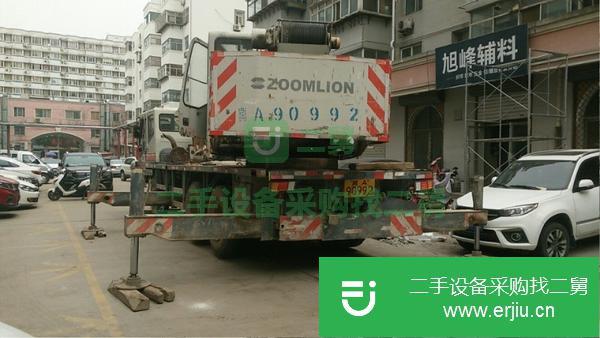 河北出售二手中聯12噸吊車
