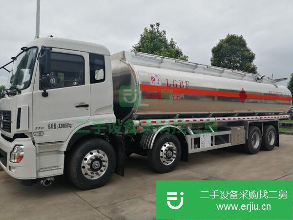 新疆出售二手油罐車，315馬力，法士特9擋變速箱